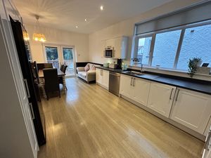 Photo 10- click for photo gallery